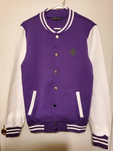 Unisex Introspectv lila weiß Varsity Style Letterman Druckknopf Tasche Jacke Gr. SM - Bild 1 von 7