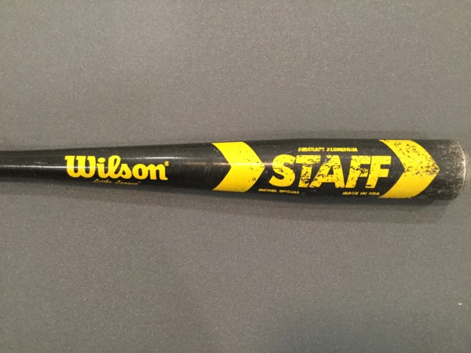 Wilson Staff Little League 30 pulgadas Bate de béisbol modelo 3000LL  Foto 1 de 4
