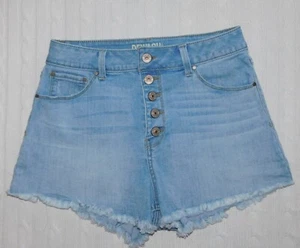 REWASH Brand ― Size 7 ― High Rise Exposed Button Fly Light Denim Shorts ― #BY42 - Picture 1 of 4