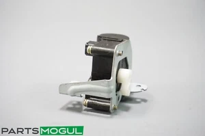 01-06 LEXUS SC430 DENSO AC HEATER SERVO ACTUATOR MOTOR 113800-2160 OEM - Picture 1 of 5