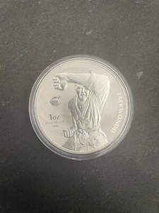 2022 South Korea 1 oz Korean K-Series Taekwondo KOMSCO Silver Medal Coin - Picture 1 of 2