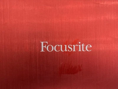 Focusrite Scarlett Solo 3rd Gen. USB-C Interfacce MIDI - Rosso - Immagine 1 di 4