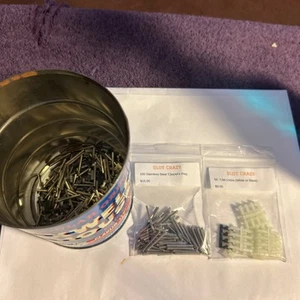 Aurora Slot Car Track - 100 Pins, 50 Black Locks, Connectors, Joiners Plus More - Picture 1 of 5