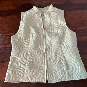 Sport Haley Women's Quilted Vest Mint Green Size M Casual Sleeveless - Picture 1 of 9