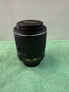 Nikon AF-S Nikkor DX VR ED 55-200 mm f4-5.6 G II - Foto 1 di 10
