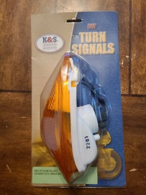 K&S Front Right Turn  fits Kawasaki ZX-600 93-02 K&S 25-2261 - Image 1 of 4