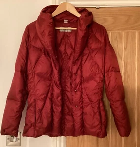 Max mara deep red quilted down jacket size 12 zip pockets popper fastens cleaned - Picture 1 of 19