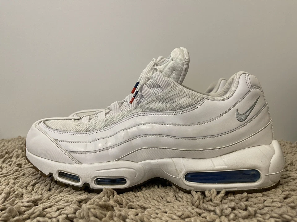 Nike Air Max 95 USA Glacier Blue, AQ7981-100, White, Photo Blue, Mens Size 13 - Image 1 of 4