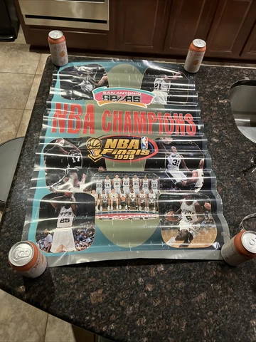 San Antonio Spurs 1999 NBA Champions Vintage 33 x 23 Wall POSTER Tim Duncan Cover
