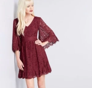 Modcloth Dress Womens Large Burgundy Lace Through The Bluebells Bell Sleeves - Picture 1 of 17