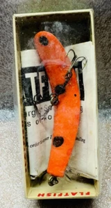 Vintage Helin's Flatfish X5 Orange with Red and Black Dots with Box and Insert - Picture 1 of 7