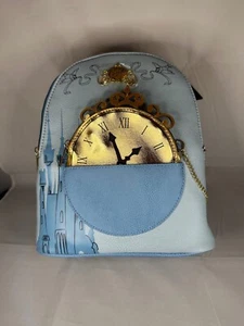 Cinderella Uhr Mini Rucksack mit Uhr Geldbörse BioWorld Neu mit Etikett - Bild 1 von 5