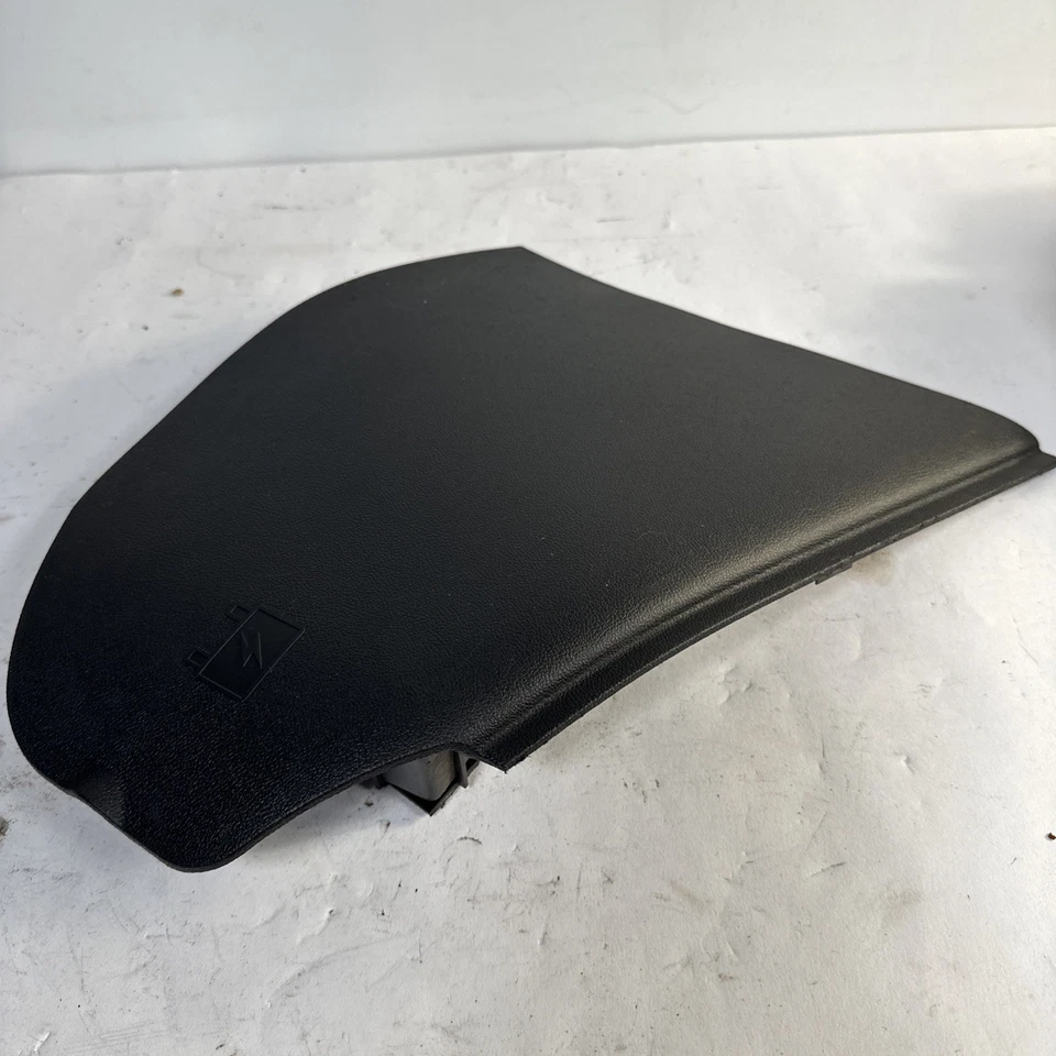 2005-2010 PONTIAC G6 FUSE PANEL COVER P/N 15832512 GENUINE OEM USED GM PART CC1 Foto 1 de 4