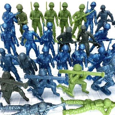 Lote de figuras de infantería de plástico soldados de juguete militares de la Segunda Guerra Mundial MPC de colección Foto 1 de 4