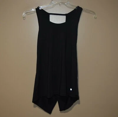 Tanque atlético LAYER 8 tamanho S preto abertura traseira - Imagem 1 de 4