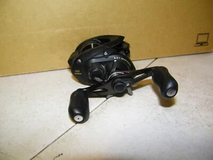 Shimano Caius 150A Casting Reel 6.3:1 Ratio - RH - Picture 1 of 5