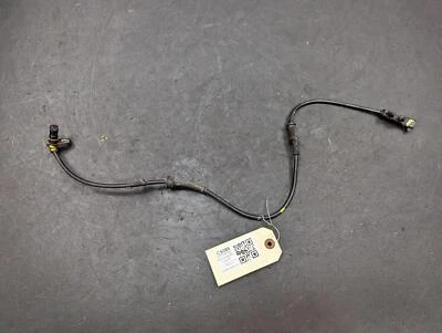 Rear Right ABS Wheel Speed Sensor 2017 Cadillac Escalade ESV 23299336 2015 -2020 - Image 1 of 4