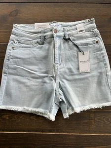 Judy Blue Light Blue Denim Shorts Size MD - Picture 1 of 2