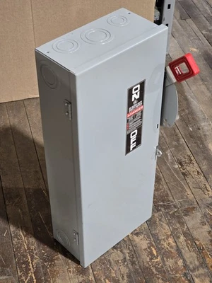 通用电气 TH3363 断开开关 100A 600V 3P 3W 可熔类型 1 — 第 1/4 张图片