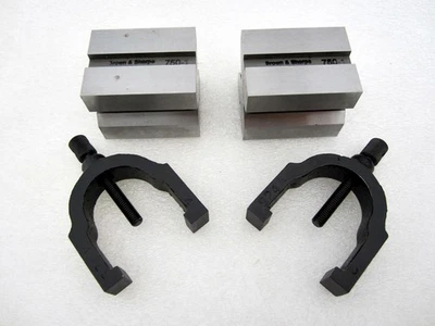 Vintage Brown & Sharpe Pair of V Blocks & Clamps No. 750 Made in USA - Image 1 of 4