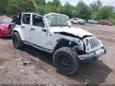 Transfer Case VIN W 6th Digit Jk Body 3.6L Fits 12-18 WRANGLER 4847558 - Image 1 of 4