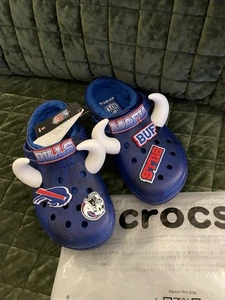 Crocs x NFL Buffalo Bills Mafia Classic Lined Clog Jibbitz Men’s Size 8 Wom 10 - Picture 1 of 5