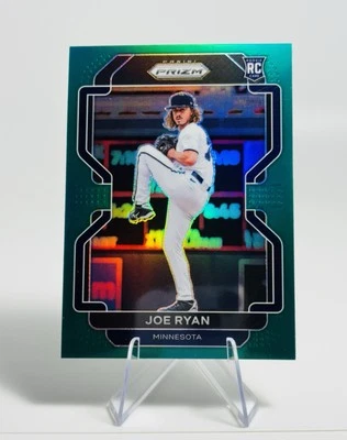 2022 Panini Prizm #81 Joe Ryan Minnesota Twins Green Prizm - Image 1 of 2