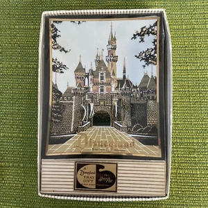 A Disneyland Tray Gift by Houze Art, Walt Disney Productions 1960’s Ashtray BOX - Picture 1 of 6