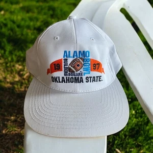 Sombrero Alamo Bowl Oklahoma State 1997 Snapback Blanco Cosido De Colección OSU 90s Raro - Imagen 1 de 10