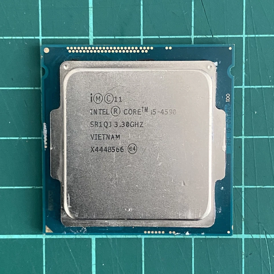 Intel Core i5 SR1QJ i5-4590 3.30GHz 6M Socket 1150 Quad Core Processor / CPU - Image 1 of 1