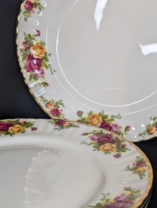 4er Set Royal Albert Old Country Roses Speiseteller im Ruhestand 10,5" England - Bild 1 von 6