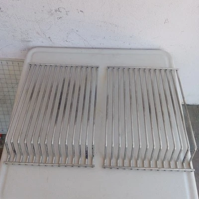 2 REJILLAS Broilmaster P5 B878361 varilla de acero inoxidable 14 1/2" X 10 7/8"  Foto 1 de 4