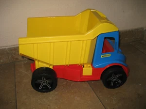 Spielzeug-Auto "Wader" Track Kipper Kunststoff gelb-blau-rot neu - Bild 1 von 3