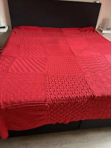 Tagesdecke Für Großes Bett In Rot, selbst gestrickt! - Bild 1 von 9