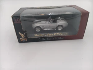 Yat Ming 1/43 Collectors Edition Silver Shelby Cobra 427 S/C - Picture 1 of 9