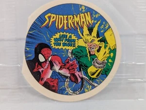 SPIDER-MAN vs ELECTRO Mini Round Comic Book Peter Pan Lid-Top 1994 Rare Canada - Picture 1 of 2