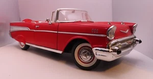 Road Legends 1/18 Scale Diecast 1957 Chevrolet Bel Air Convertible Red - Picture 1 of 3