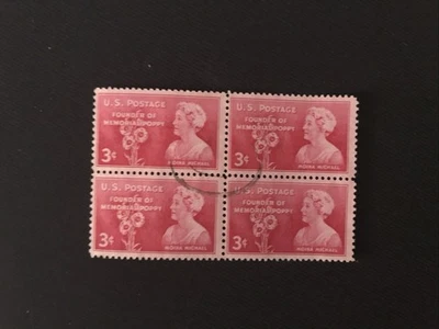 SCOTT 977 - MOINA MICHAEL & POPPY PLANT - BLOCK of 4 - USED(BL2) - Image 1 of 2