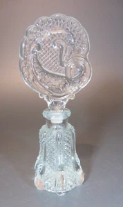 Vintage 7½" Tall Czech ? Crystal Perfume Bottle Glass Ornate Peacock Stopper - Bild 1 von 8