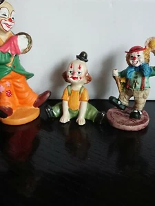 Deko Figuren  Clown schön anzusehen .Ich bitte ihnen drei  Clown Figuren an. - Bild 1 von 3