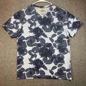 AMERICAN RAG Cie Shirt Adult Medium Blue Tonal Floral V-Neck Pullover Mens. - Picture 1 of 11