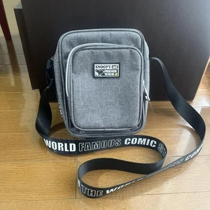 Snoopy Shoulder Bag - Picture 1 of 4