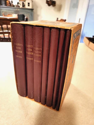 McGUFFEY'S ECLECTIC READERS PRIMER THRO SIXTH REVISED EDITIONS SET W/ORG. BOX - Image 1 of 4