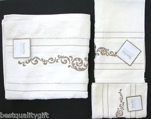 NEW 3PC SET KASSA FINA IVORY FLORAL,VINTAGE BATH+HAND+FINGER-TIP TOWEL,WASHCLOTH - Picture 1 of 4