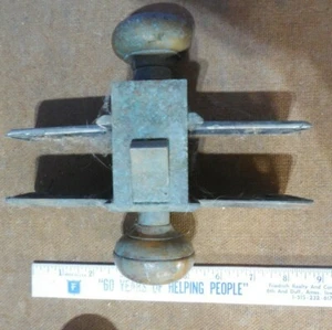 Vintage schwere Messing Türklinken Messing Drückergarnitur - mit einigen Beschlägen, ohne Schlüssel - Bild 1 von 3