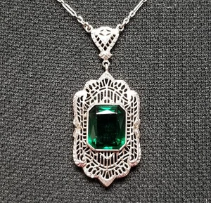 Antique 1920's Deco 14K White Gold Filigree Synthetic Emerald Pendant Necklace - Picture 1 of 13