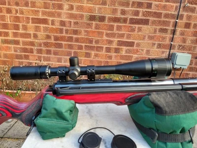 Hawke Varmint 8-32x44 AO Rifle Scope with 11 mm Dovetail Mounts - Image 1 of 4
