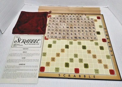 Scrabble Game in Metal Tin Box Nostalgia Games Series Complete 2009 - Image 1 of 4
