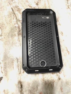 Funda iPhone SE 2022/2020 iPhone 7/8,Funda metálica resistente iPhone SE3, SE2 negra  Foto 1 de 3