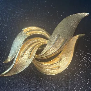 Vintage Brosche Pin Goldton Wirbel Kostüm Schmuck groß signiert - Bild 1 von 11